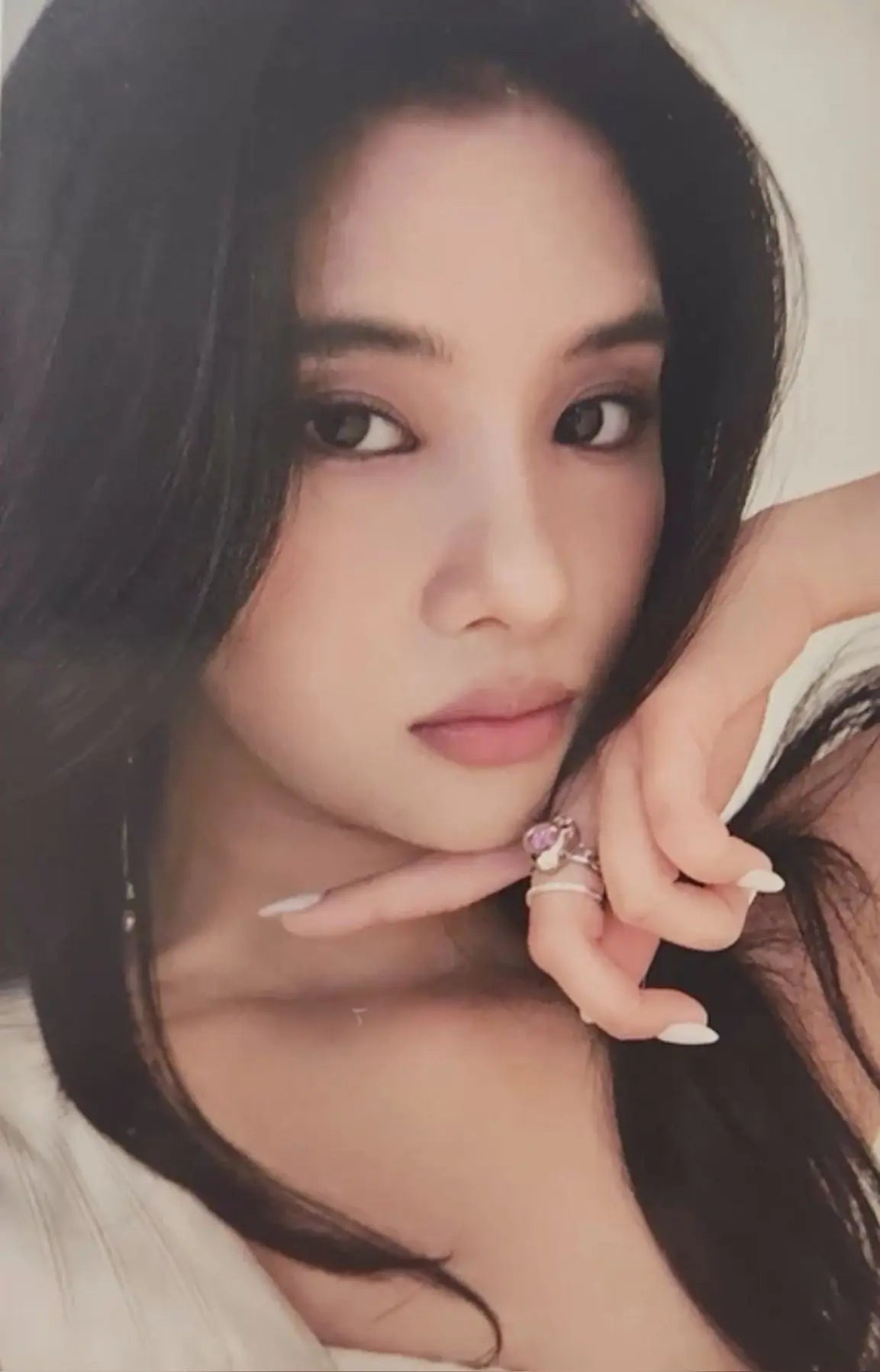 KATSEYE - [SOFT IS STRONG] Sophia Photocard (Soft Ver.) Yoolxv.store